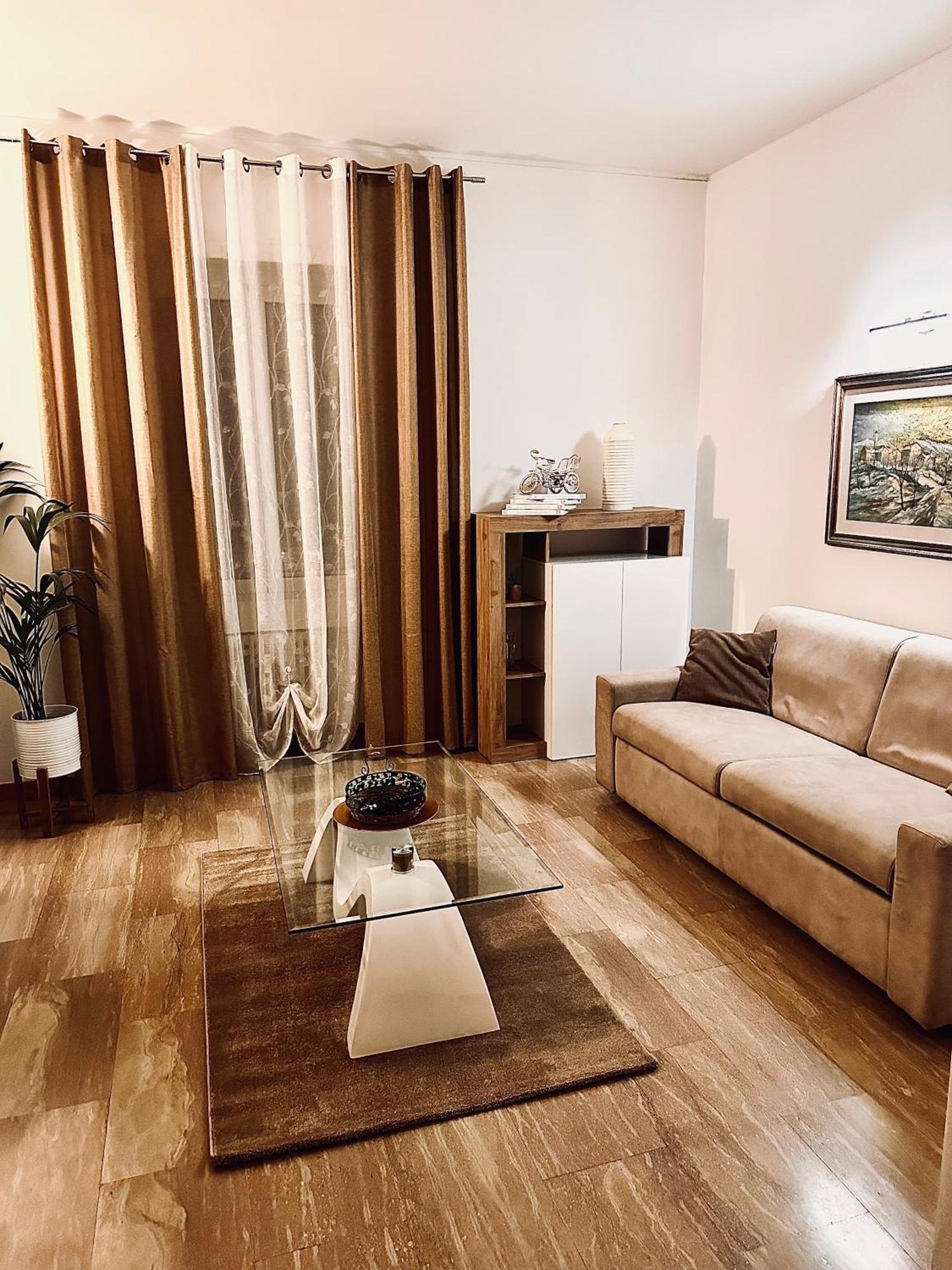 Giada Apartment เวโรนา ภายนอก รูปภาพ